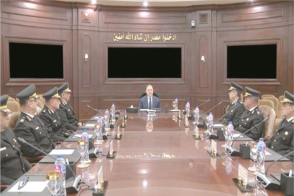  وضعت أجهزة الأمن خطة محكمة لتأمين المنشآت