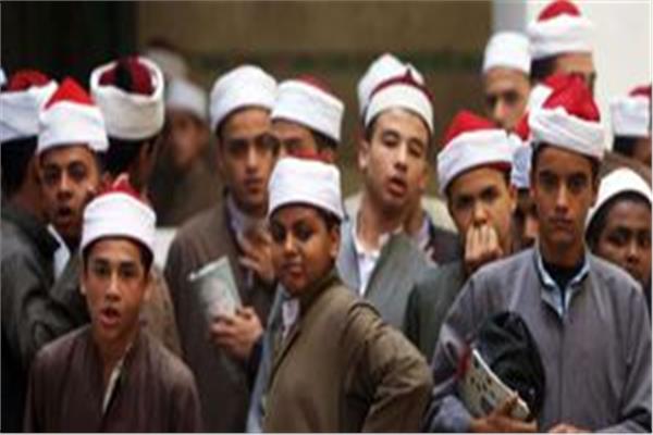 طلاب الأزهر يؤدون اليوم امتحانات نصف العاميؤدون اليوم امتحانات نصف العام