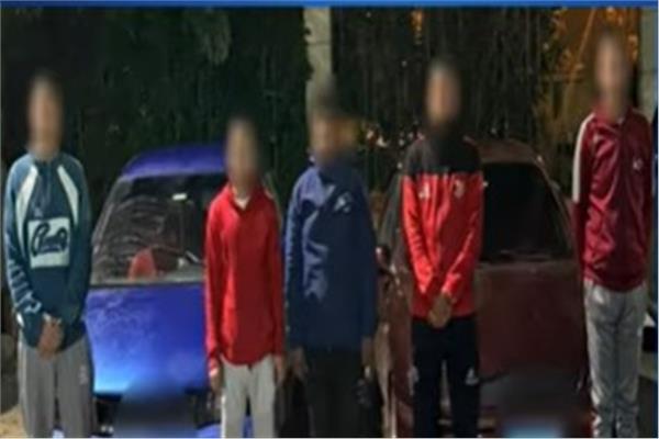 المتهمين 