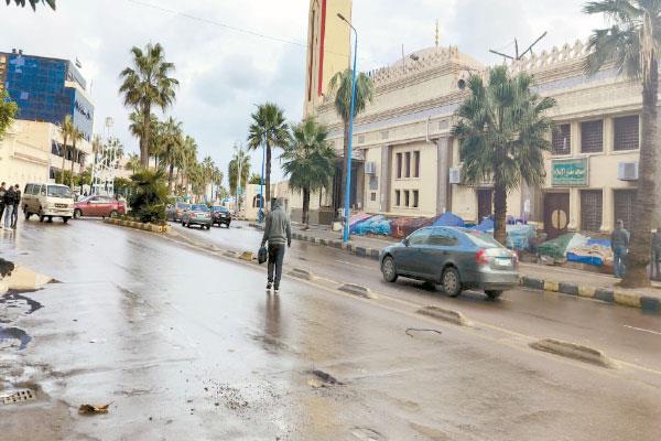 سواحل الإسكندرية مصحوبة بهطول أمطار غزيرة