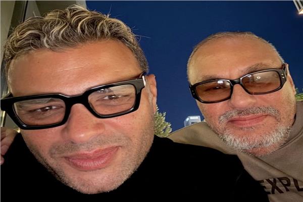 رامي صبري مع والده