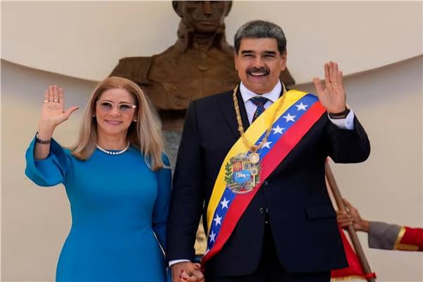 الرئيس الفنزويلي نيكولاس مادورو وزوجته 