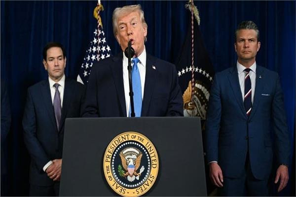 الرئيس الأمريكي دونالد ترامب ووزير خارجيته ماركو روبيو ووزير الحرب بيت هيجسيث