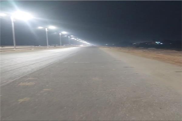 عمود إنارة