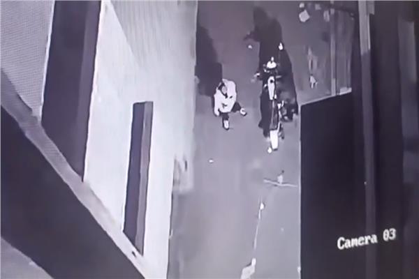 ضبط عاطل اطلق النار على منزل مواطن
