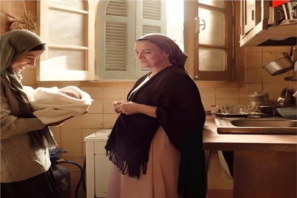 الفنانة ريهام عبد الغفور ودنيا ماهر 