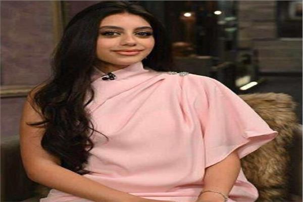 الفنانة ياسمينا العبد 