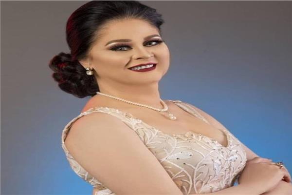  الفنانة علا رامي