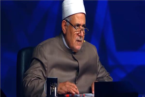  الشيخ حسن عبد النبي وكيل لجنة مراجعة المصحف