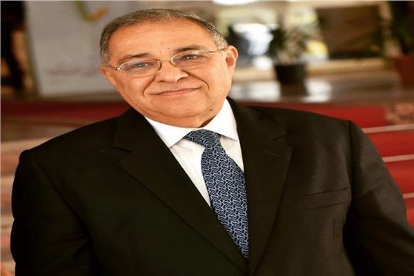 الدكتور صفوت النحاس