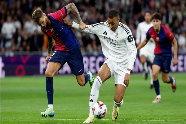 برشلونة وريال مدريد- أرشيفية