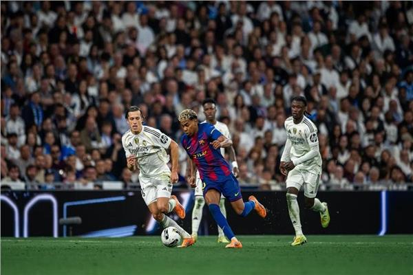 برشلونة وريال مدريد- أرشيفية