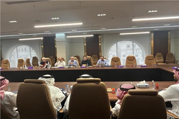 مباحثات مكثفة مع مسؤولي مراكز خدمة الحجاج بمكة