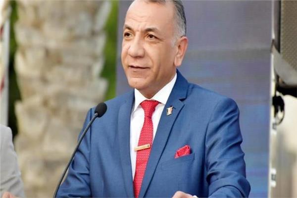 الدكتور إيهاب هيكل، النقيب العام لأطباء الأسنان