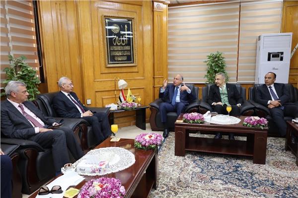 في أولى فعاليات الاحتفال باليوبيل الذهبي 