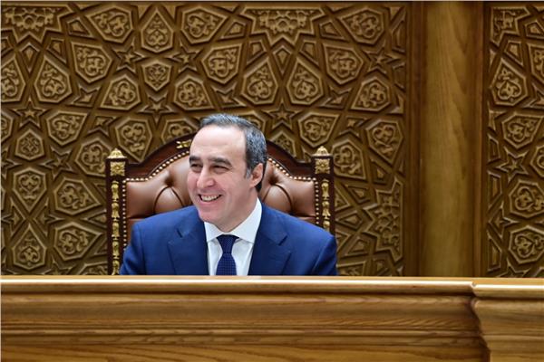 المستشار أحمد عزت مناع
