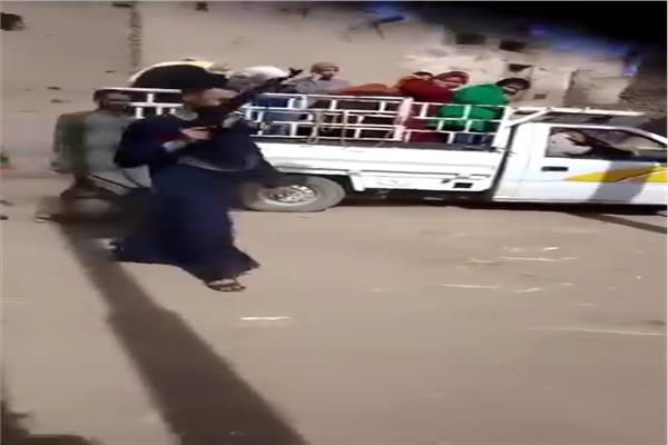 المتهم بإطلاق الأعيرة النارية من بندقية آلية بقنا