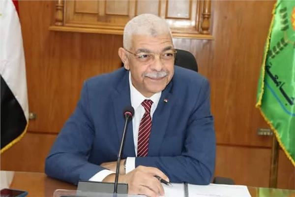 الدكتور أحمد  القاصد