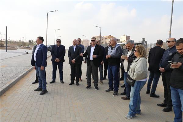 وزير الإسكان ومحافظ القاهرة يتفقدان مشروع حدائق "تلال الفسطاط" بمنطقة مصر القديمة