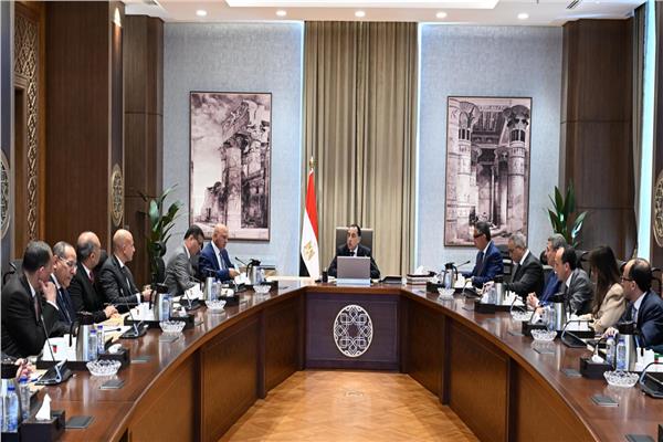 رئيس الوزراء يتابع مستجدات خطط النهوض بشركات السكر التابعة لوزارة التموين