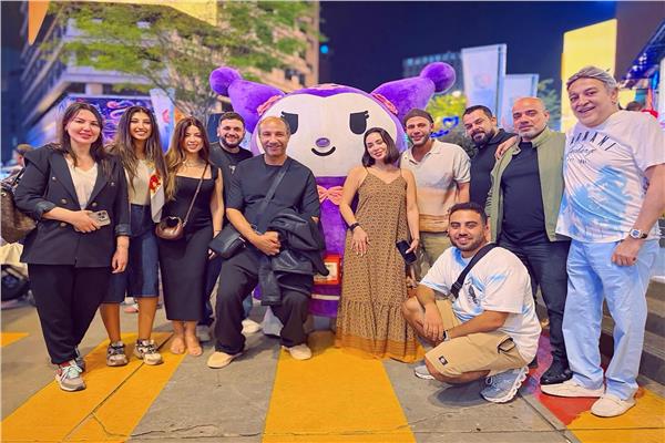 فريق عمل مسلسل الكينج