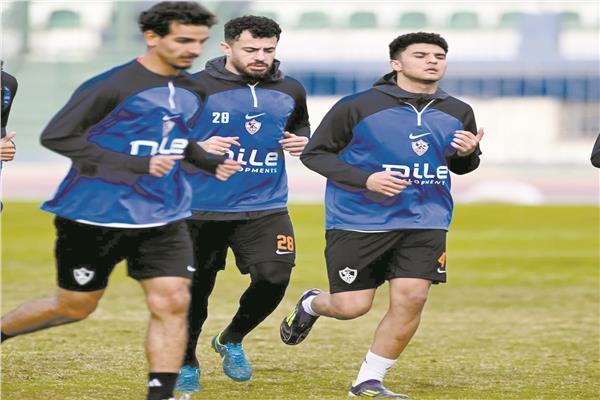 تدريبات جادة للاعبى الزمالك