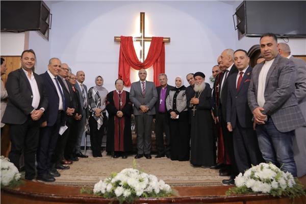 رئيس الإنجيلية ومحافظ القليوبية 