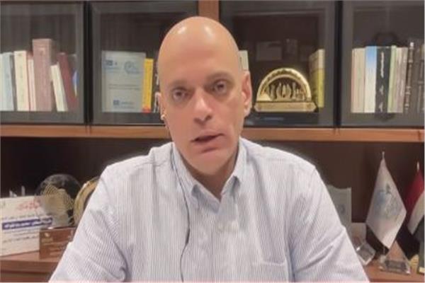 محمود فتح الله، الوزير المفوض ومدير إدارة المناخ بجامعة الدول العربية