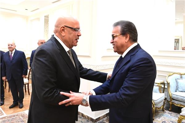 رئيس مجلس النواب ووزير الصحة