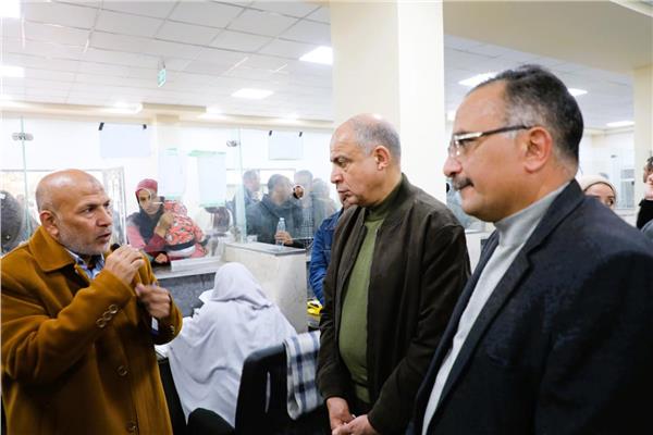 محافظ المنيا يتفقد المركز التكنولوجي