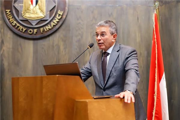 أحمد العسقلانى نائب وزير المالية للسياسات الضريبية