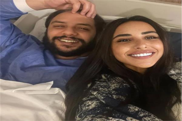 الفنانة آية سماحة و زوجها محمد السباعي
