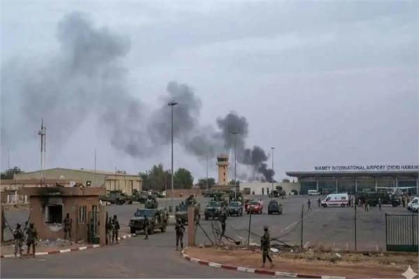 مطار نيامي في النيجر