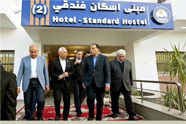 رئيس مجلس الوزراء يتفقد جامعة المنيا