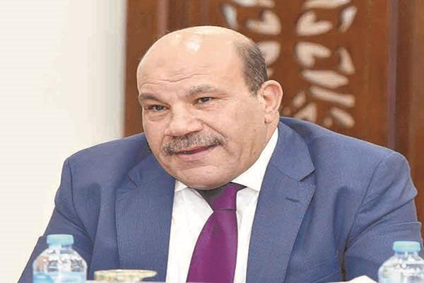 الكاتب الصحفي وليد عبد العزيز