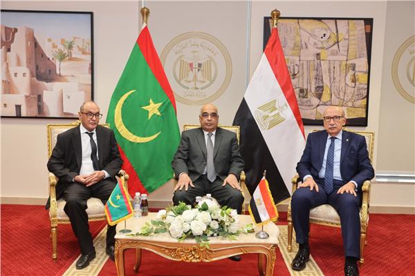 وزير العدل ورئيس محكمة النقض ورئيس المحكمة العُليا الموريتانية 