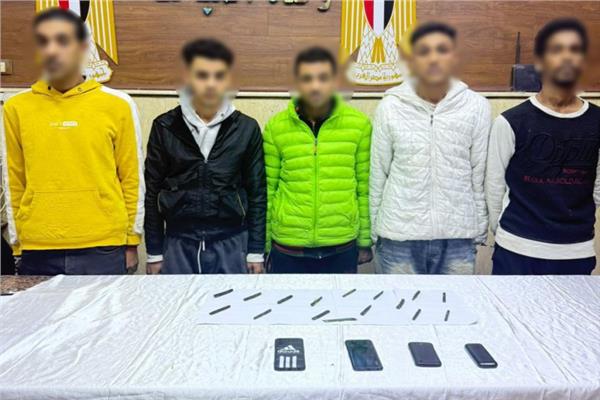 المتهمون 