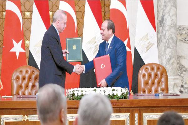 الرئيس عبد الفتاح السيسى ونظيره التركى رجب طيب أردوغان 