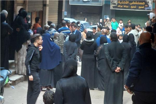 قتل شاب داخل صيدلية
