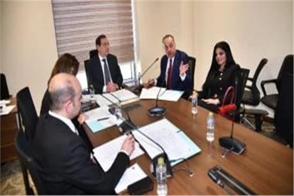 رئيس لجنه الطاقه بالنواب