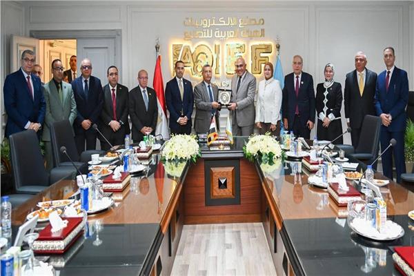 الهيئة العربية للتصنيع تستعرض خطط توطين التكنولوجيا 