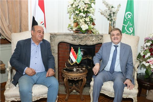 رئيس الوفد يستقبل نائب رئيس حزب المؤتمر د.مجدي مرشد