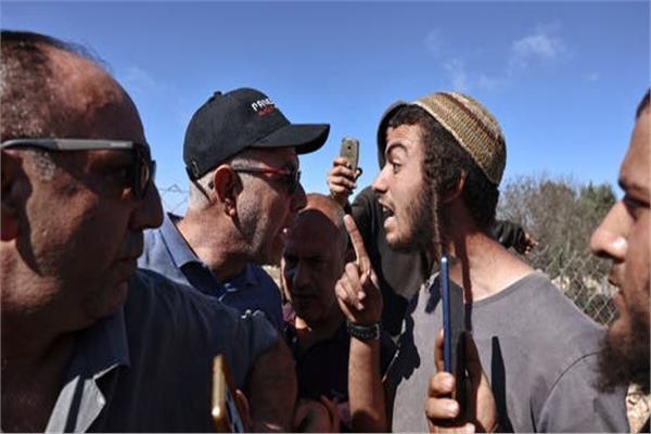 هجمات المستوطنين الإسرائيليين ومضايقاتهم في الضفة الغربية المحتلة