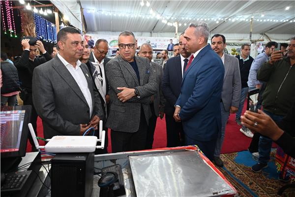 محافظ جنوب سيناء يفتتح معرض «أهلًا رمضان» 