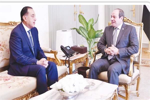 الرئيس عبدالفتاح السيسي والدكتور مصطفى مدبولي