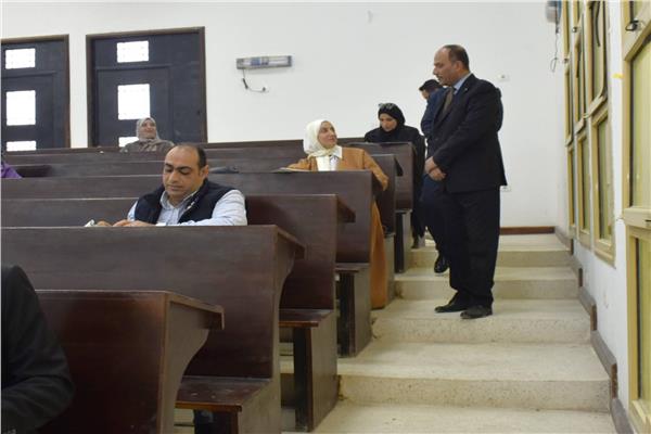 جولة تفقدية سير امتحانات  الدراسات العليا