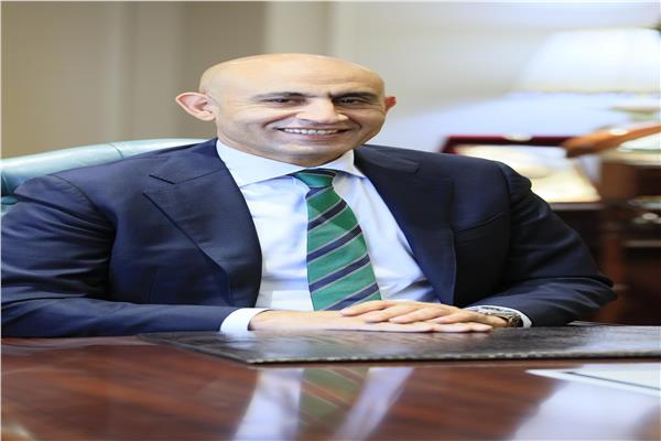 وزير تعليم