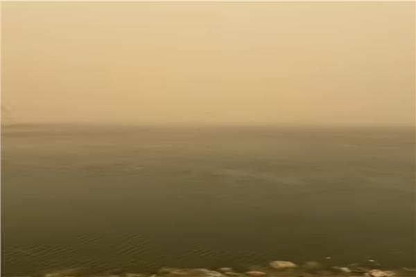 عاصفة ترابية تضرب الإسماعيلية 