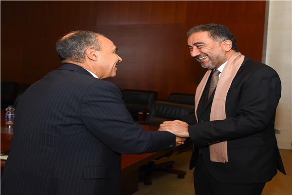 وزير الخارجية يلتقي مدير عام مفوضية الاتحاد الأفريقي
