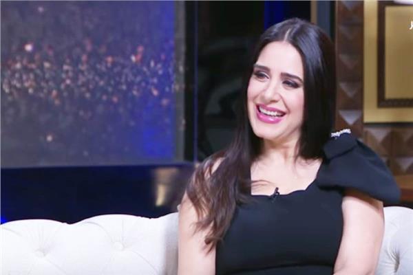  الفنانة ميرنا وليد